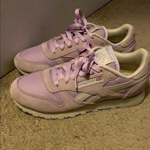 Women’s Reebok classics
